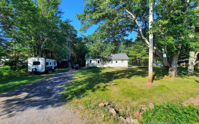 House of Hounds Retreat